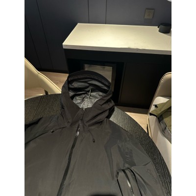 潮牌户外硬壳冲锋衣春情侣款休闲连帽宽松防水溢胶版运动连帽外套图3