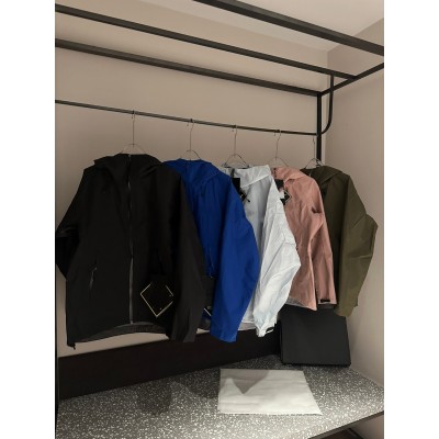潮牌户外硬壳冲锋衣春情侣款休闲连帽宽松防水溢胶版运动连帽外套图2