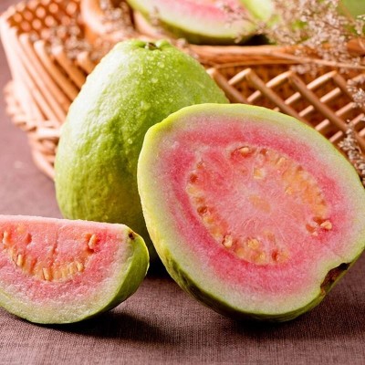 广东胭脂红心芭乐红心番石榴软糯新鲜水果红心芭乐一件代发图3