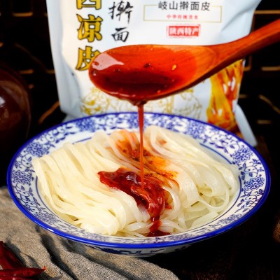 华祥陕西特产凉皮岐山擀面皮方便速食食品每袋300g厂家直销批发图3