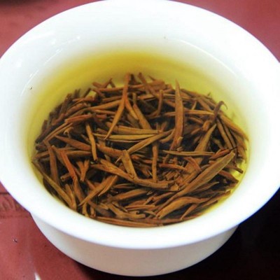 武夷山茶叶桐木关梅占金骏眉红茶香气张扬霸气政和工夫茶批发散装图3